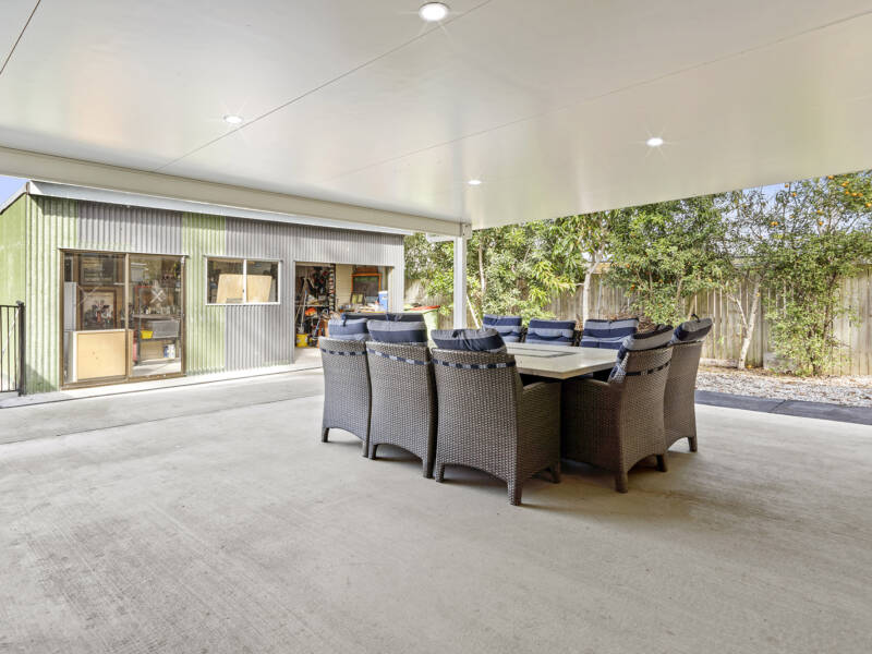 3 Crestview Street, Loganlea, QLD 4131 AUS