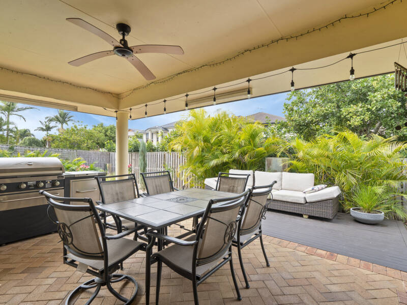 48 Lake Breeze Drive, Windaroo, QLD 4207 AUS