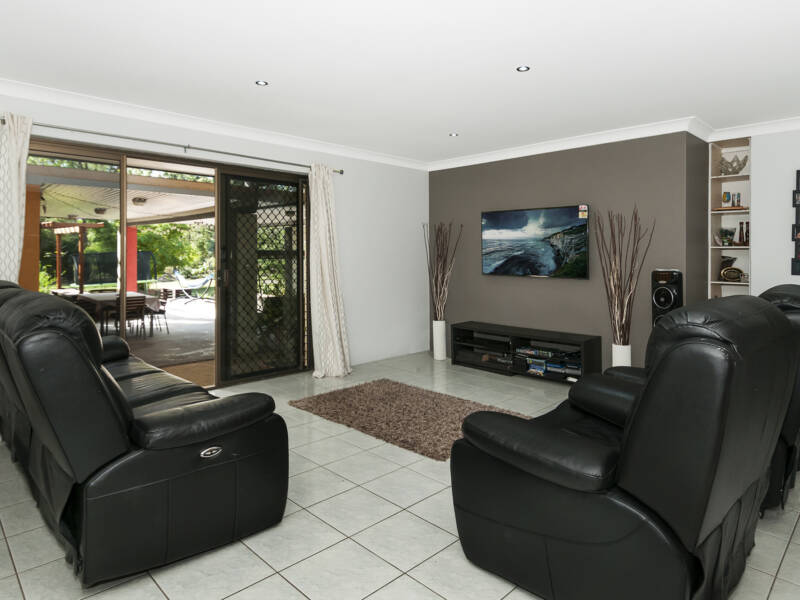 30 Thwaites Street, Bannockburn, QLD 4207 AUS