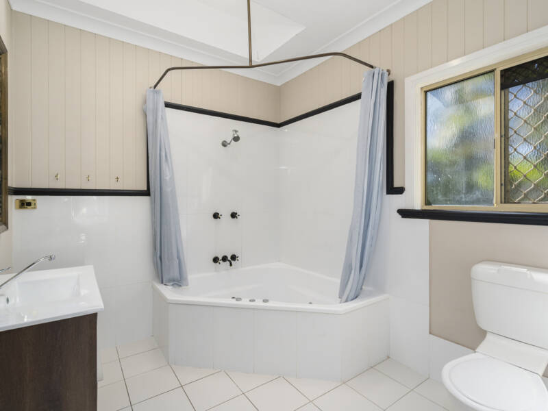 47 Louis Street, Beenleigh, QLD 4207 AUS