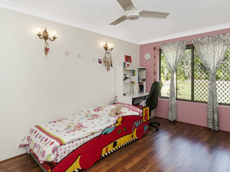 30 Thwaites Street, Bannockburn, QLD 4207 AUS