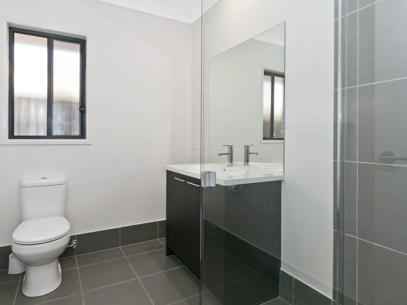 20 Derwent Close, Holmview, QLD 4207 AUS