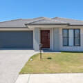 20 Derwent Close, Holmview, QLD 4207 AUS