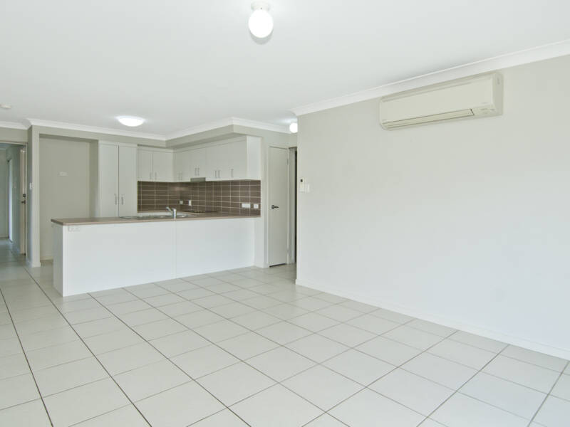 28 Sunridge Circuit, Bahrs Scrub, QLD 4207 AUS