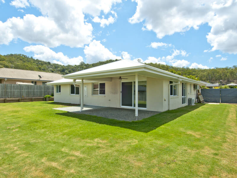 28 Sunridge Circuit, Bahrs Scrub, QLD 4207 AUS