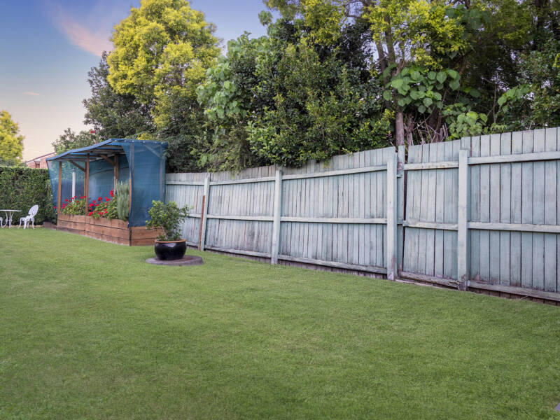 38 Moore Street, Loganlea, QLD 4131 AUS