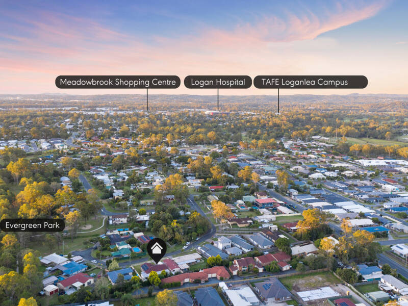 38 Moore Street, Loganlea, QLD 4131 AUS