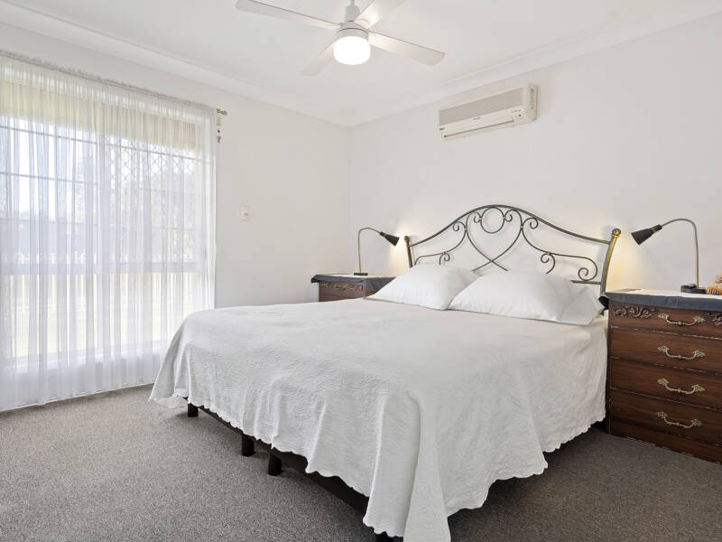 38 Moore Street, Loganlea, QLD 4131 AUS