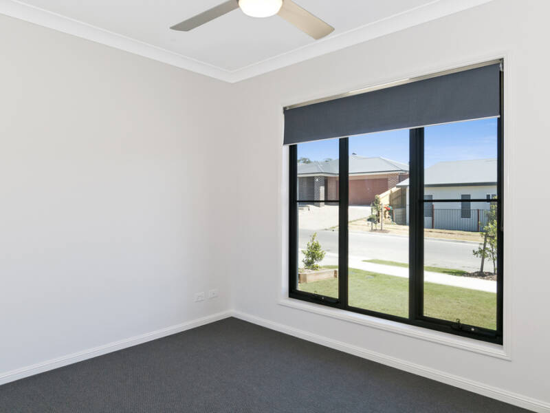 20 Derwent Close, Holmview, QLD 4207 AUS