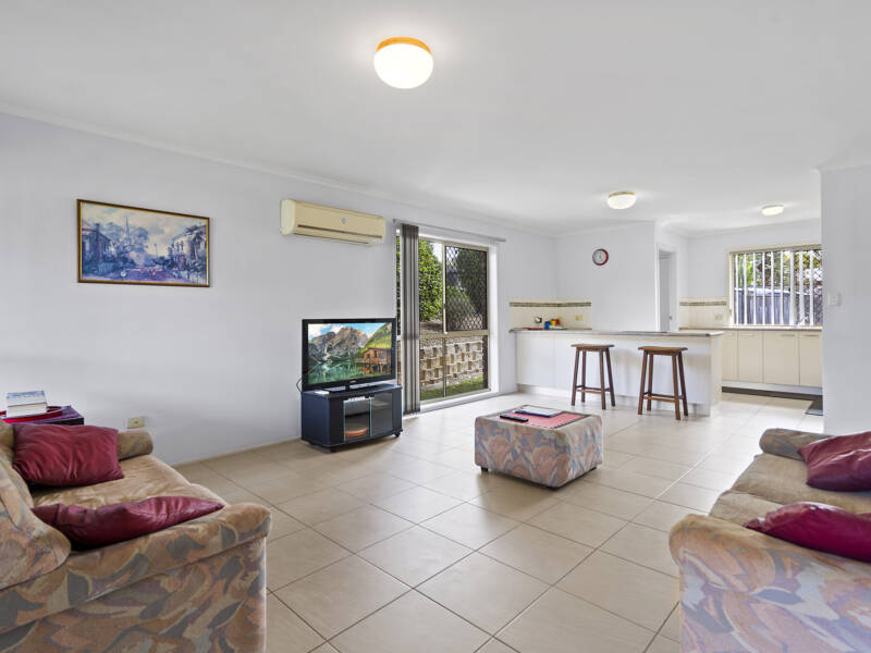 1/145 Castile Crescent, Edens Landing, QLD 4207 AUS