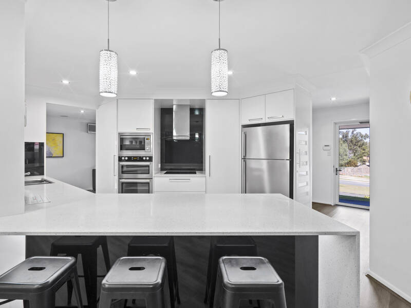281 Mount Warren Boulevard, Mount Warren Park, QLD 4207 AUS