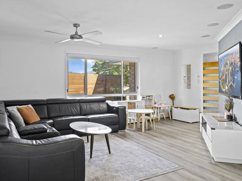281 Mount Warren Boulevard, Mount Warren Park, QLD 4207 AUS