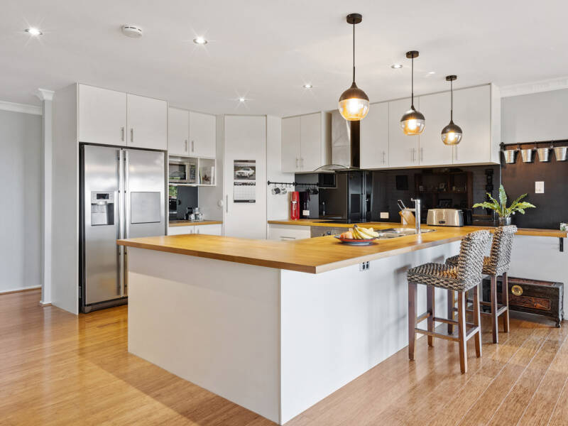 26 Bahrview Drive, Bahrs Scrub, QLD 4207 AUS
