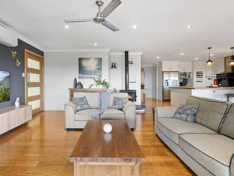 26 Bahrview Drive, Bahrs Scrub, QLD 4207 AUS