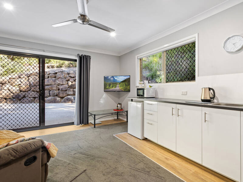 26 Bahrview Drive, Bahrs Scrub, QLD 4207 AUS