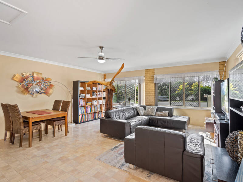 38 Lima Street, Edens Landing, QLD 4207 AUS