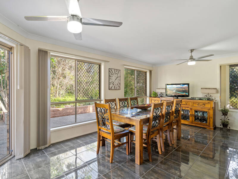 38 Lima Street, Edens Landing, QLD 4207 AUS
