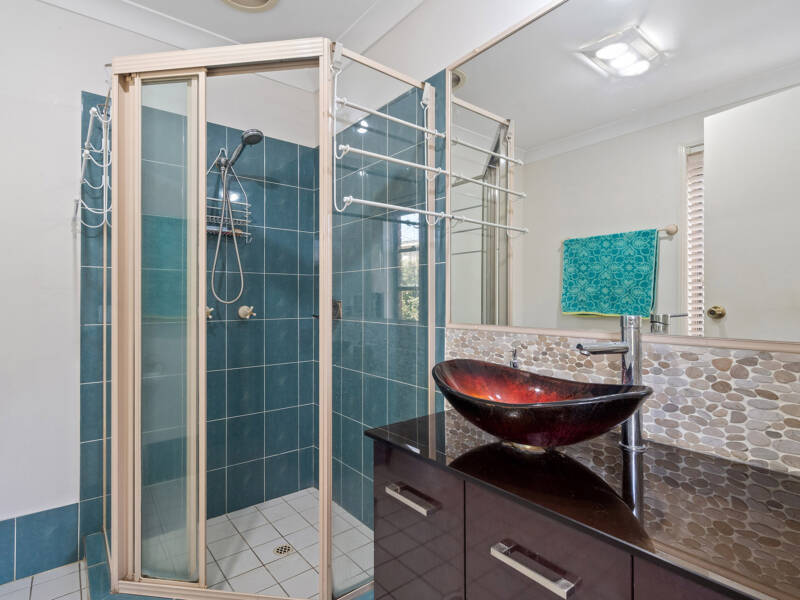 38 Lima Street, Edens Landing, QLD 4207 AUS
