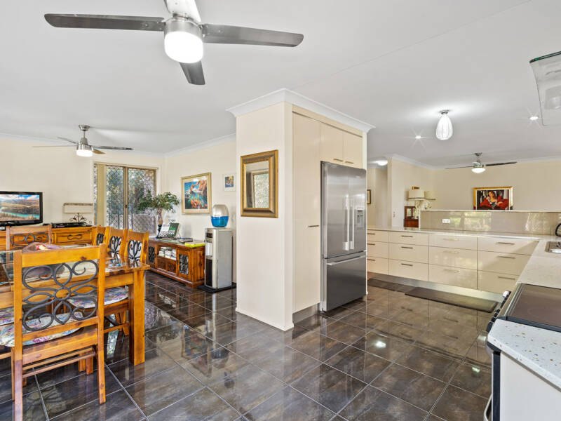 38 Lima Street, Edens Landing, QLD 4207 AUS