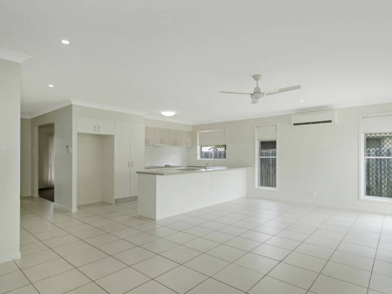 13 Maud Street, Bannockburn, QLD 4207 AUS