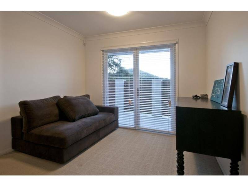 1/14-18 Carl Heck Boulevard, Windaroo, QLD 4207 AUS