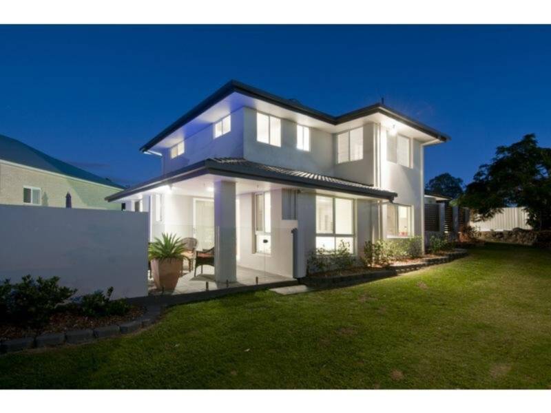 1/14-18 Carl Heck Boulevard, Windaroo, QLD 4207 AUS