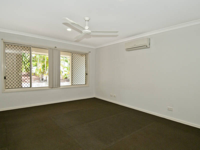 26 Strathburn Crescent, Ormeau, QLD 4208 AUS
