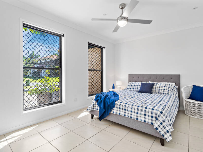 19 Lake Breeze Drive, Windaroo, QLD 4207 AUS