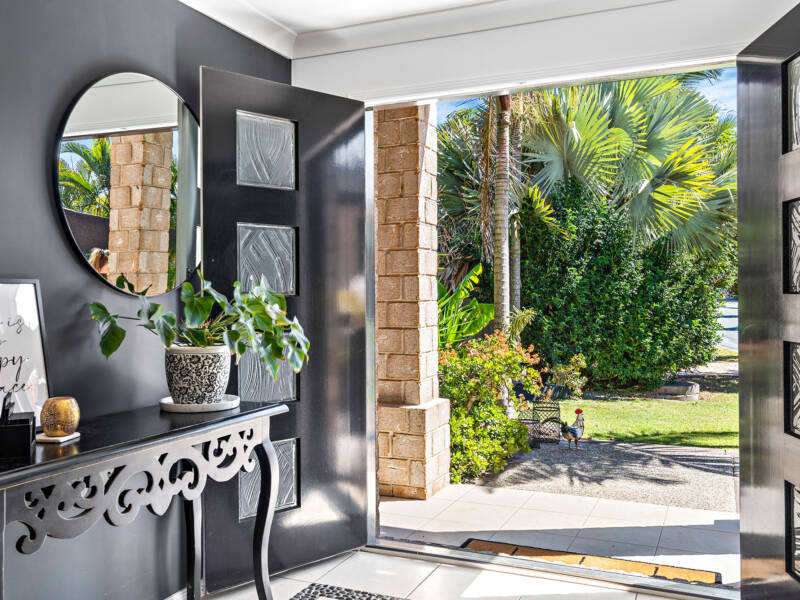 19 Lake Breeze Drive, Windaroo, QLD 4207 AUS