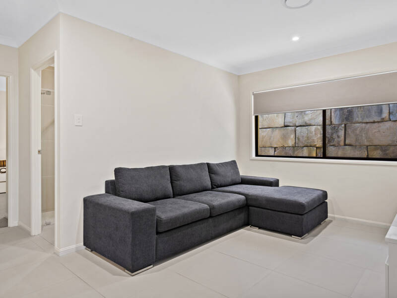 21 Anula Crescent, Upper Coomera, QLD 4209 AUS