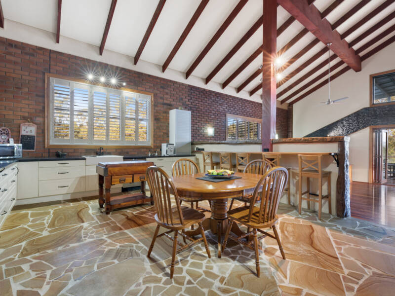 810 Beaudesert-Beenleigh Road, Wolffdene, QLD 4207 AUS