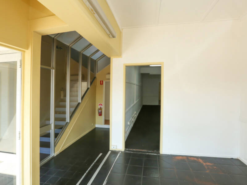 Unit 2/137 City Road, Beenleigh, QLD 4207 AUS
