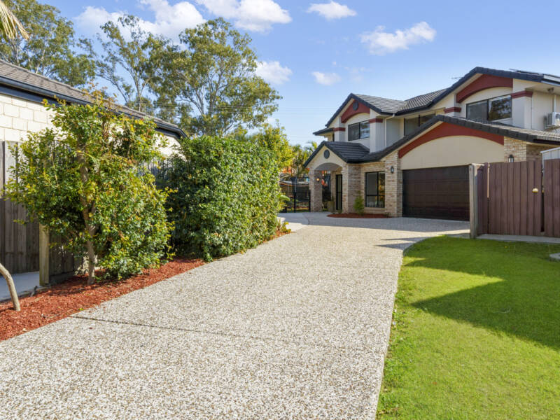 14 Lake Breeze Drive, Windaroo, QLD 4207 AUS