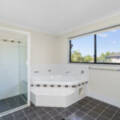 14 Lake Breeze Drive, Windaroo, QLD 4207 AUS