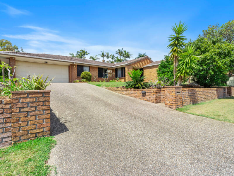 4 Natone Crt, Edens Landing, QLD 4207 AUS