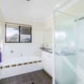 14 Lake Breeze Drive, Windaroo, QLD 4207 AUS