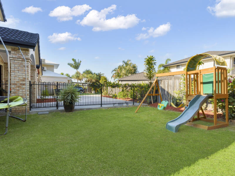 14 Lake Breeze Drive, Windaroo, QLD 4207 AUS