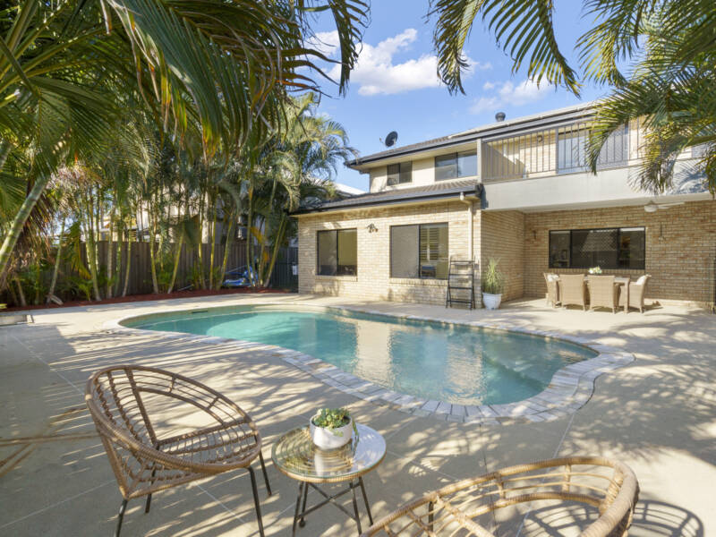 14 Lake Breeze Drive, Windaroo, QLD 4207 AUS
