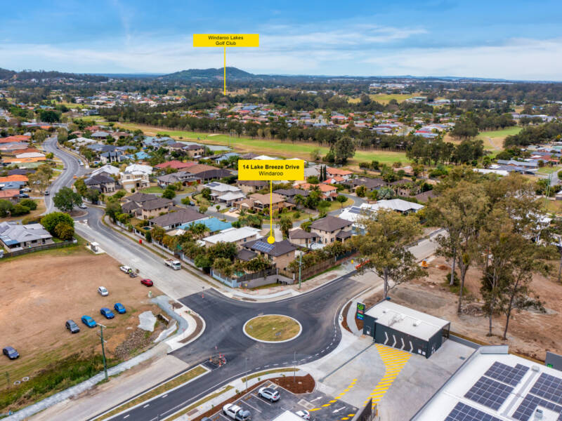 14 Lake Breeze Drive, Windaroo, QLD 4207 AUS