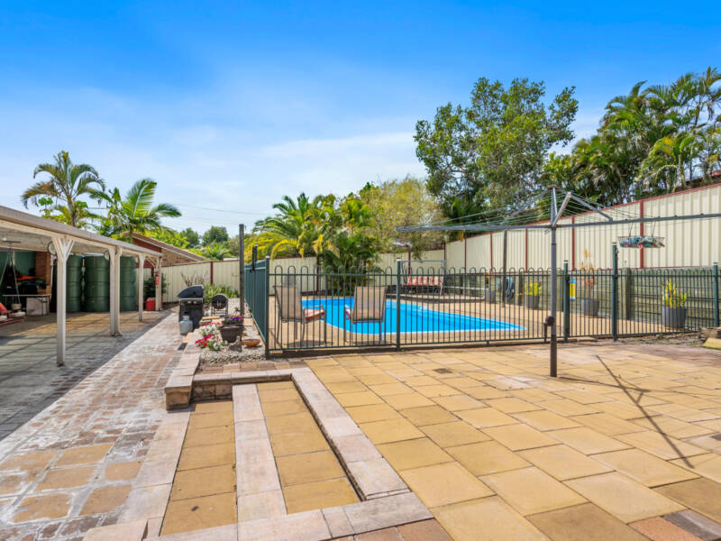 4 Natone Crt, Edens Landing, QLD 4207 AUS