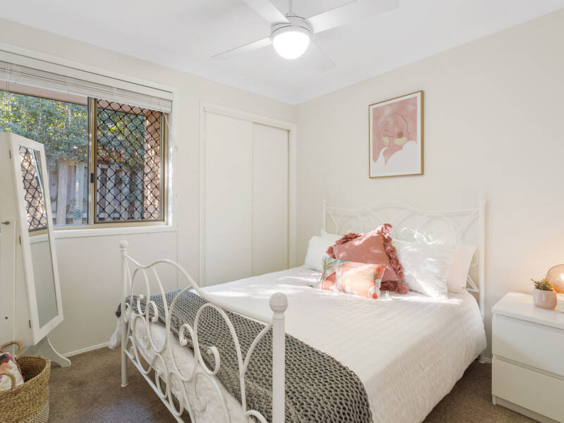 24 Allenby Crescent, Windaroo, QLD 4207 AUS