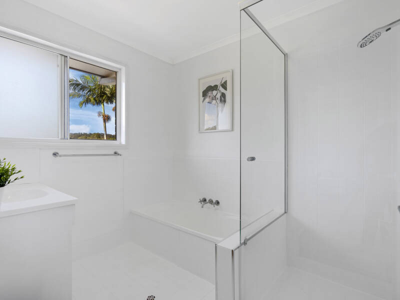 9 Mewing Court, Windaroo, QLD 4207 AUS