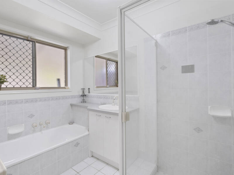55 Avonmore Street, Edens Landing, QLD 4207 AUS