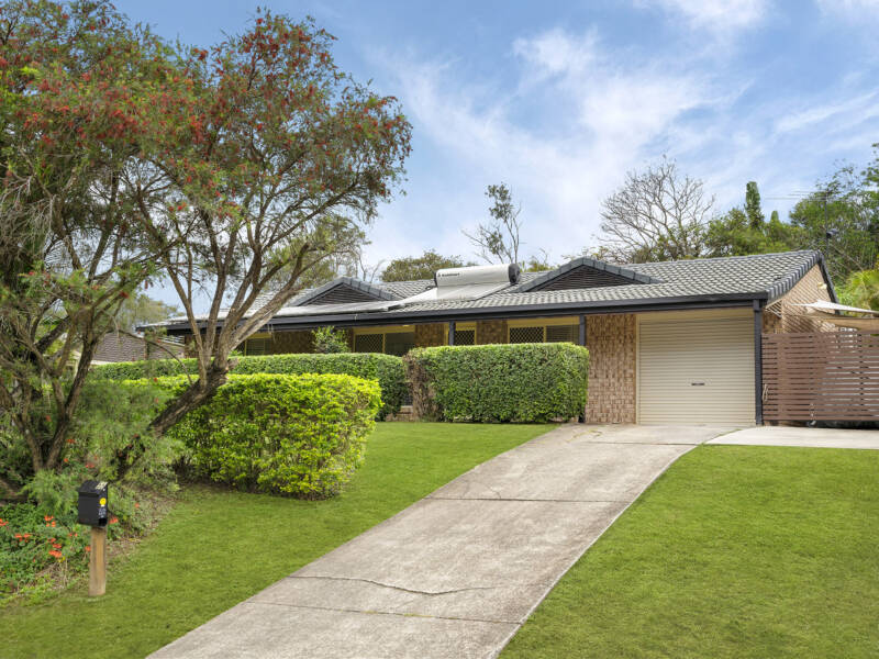 55 Avonmore Street, Edens Landing, QLD 4207 AUS