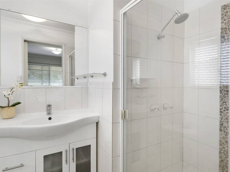 55 Avonmore Street, Edens Landing, QLD 4207 AUS