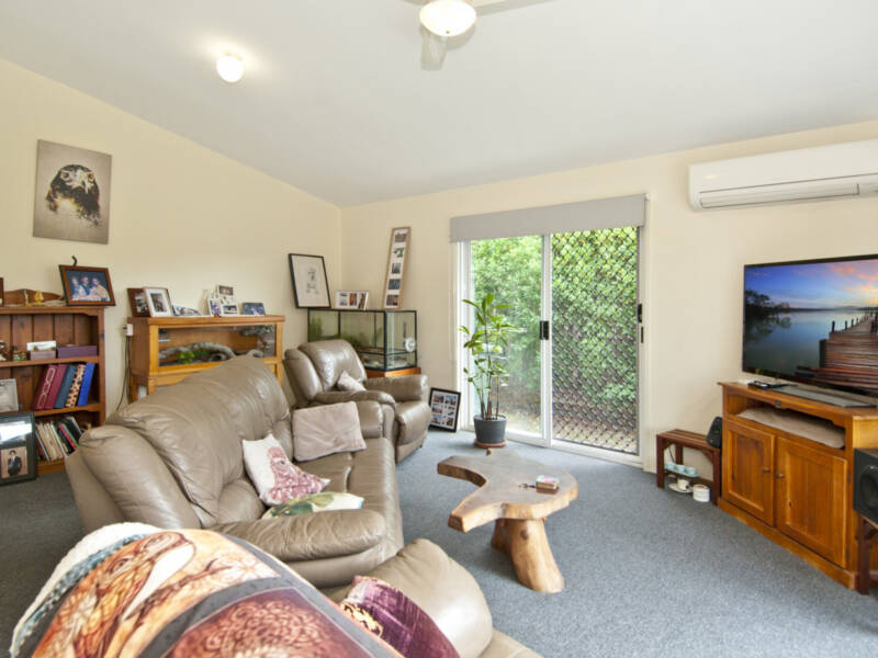33 Susan Godfrey Drive, Windaroo, QLD 4207 AUS