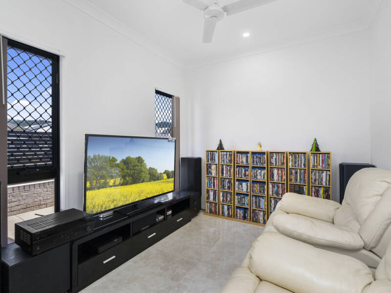 6 Windmill Place, Belivah, QLD 4207 AUS
