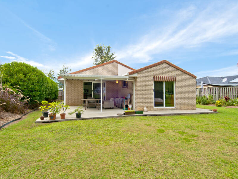 33 Susan Godfrey Drive, Windaroo, QLD 4207 AUS