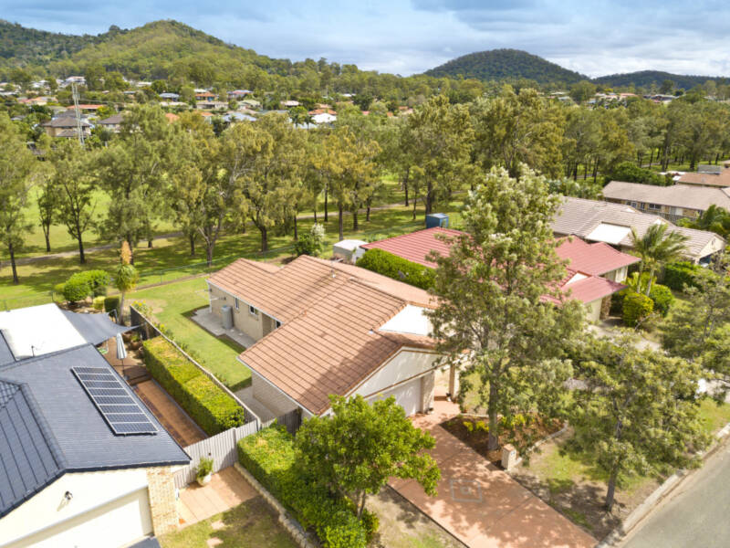 33 Susan Godfrey Drive, Windaroo, QLD 4207 AUS