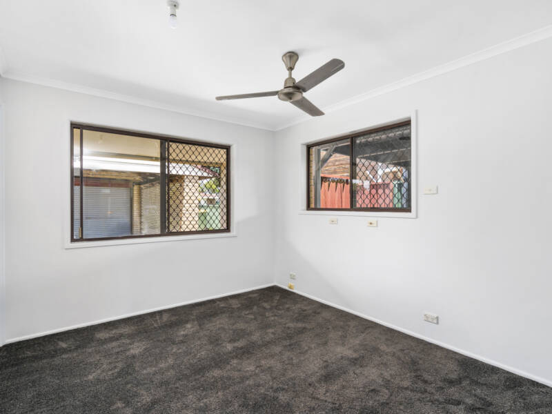 11 Carlyon Street, Mount Warren Park, QLD 4207 AUS